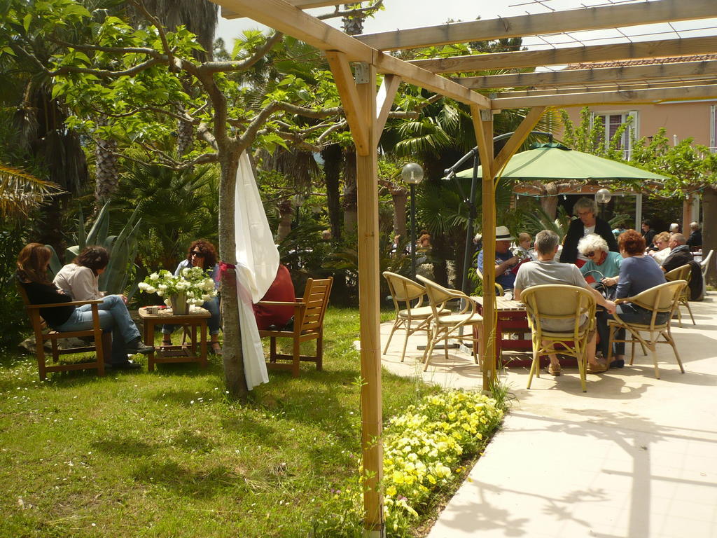 Hotel Restaurant Les Chasseurs Marine de Pietracorbara المظهر الخارجي الصورة