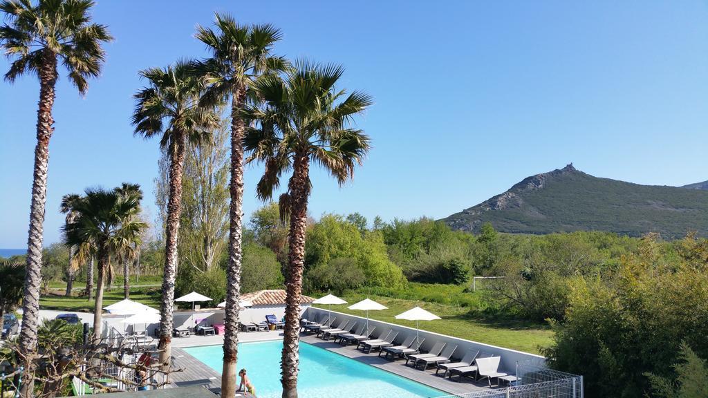 Hotel Restaurant Les Chasseurs Marine de Pietracorbara المظهر الخارجي الصورة